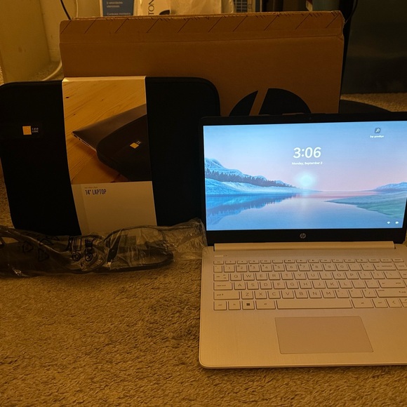 hp laptop 14-dq0xxx - Picture 3 of 12